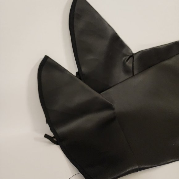 Pair of Black Santa Boot Covers - Picture 3 of 4